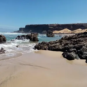 Maison d'hôtes Magica Surf House, Tindaya